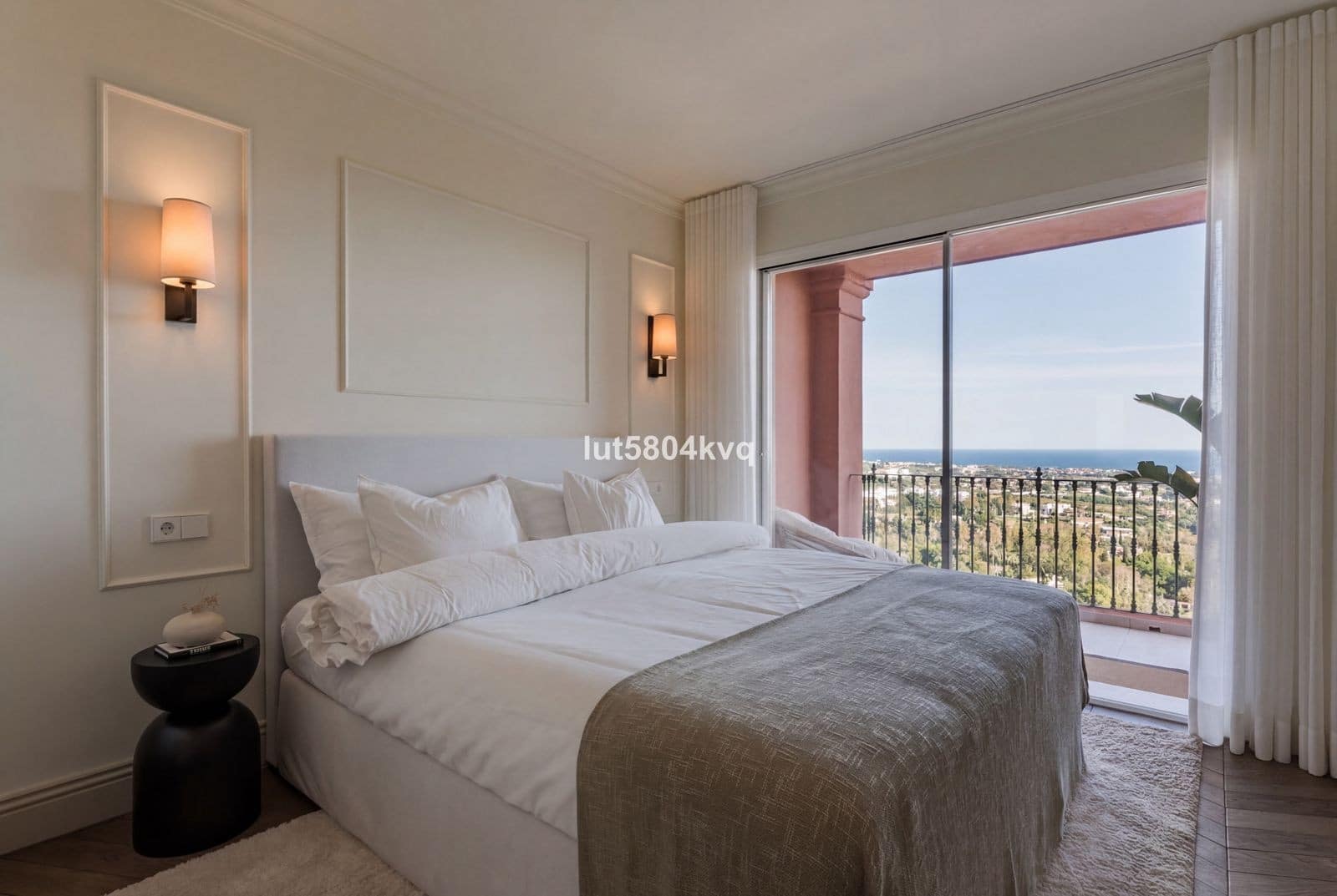 4 slaapkamer Appartement te koop in La Quinta - € 1.295.000 (Ref: 9711185)