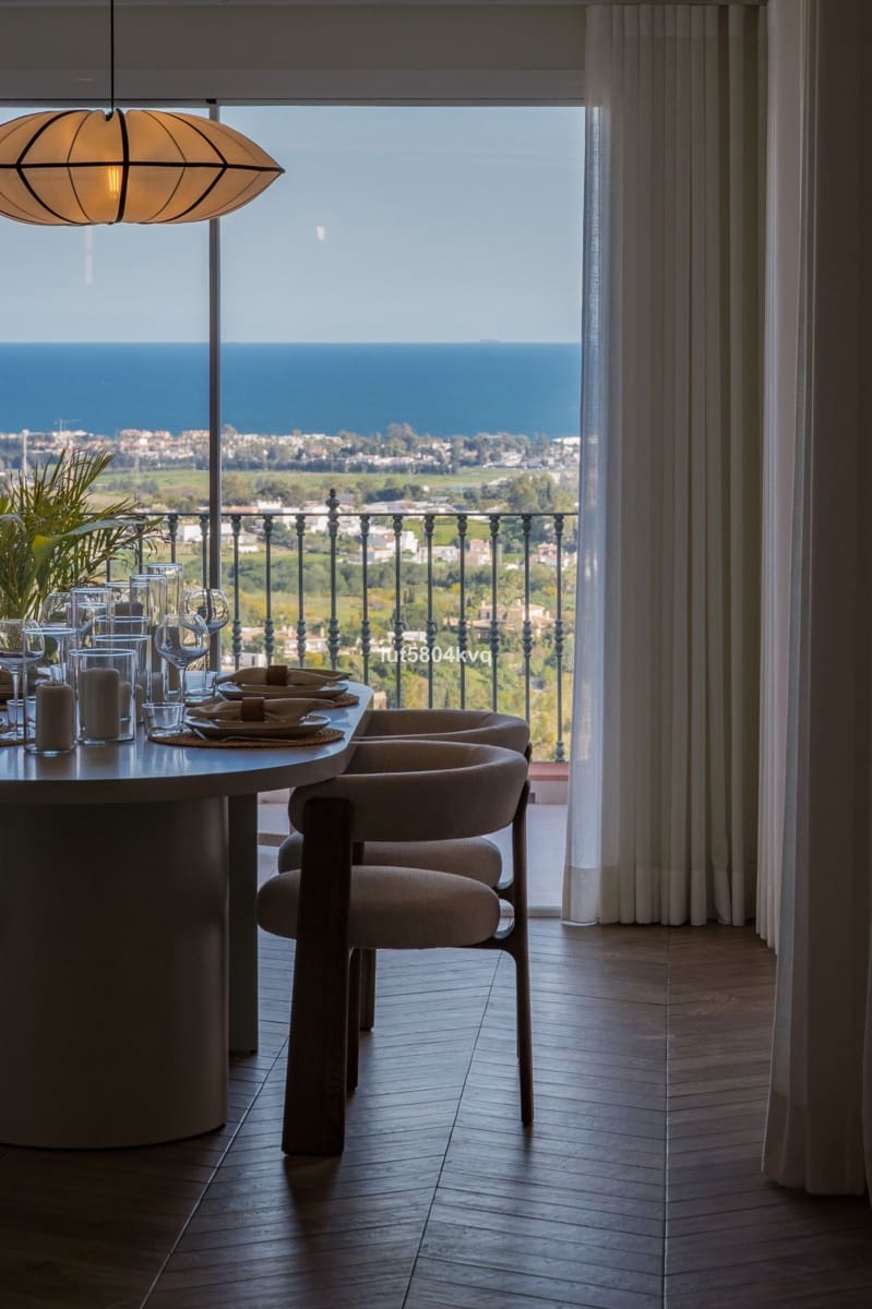 4 slaapkamer Appartement te koop in La Quinta - € 1.295.000 (Ref: 9711185)