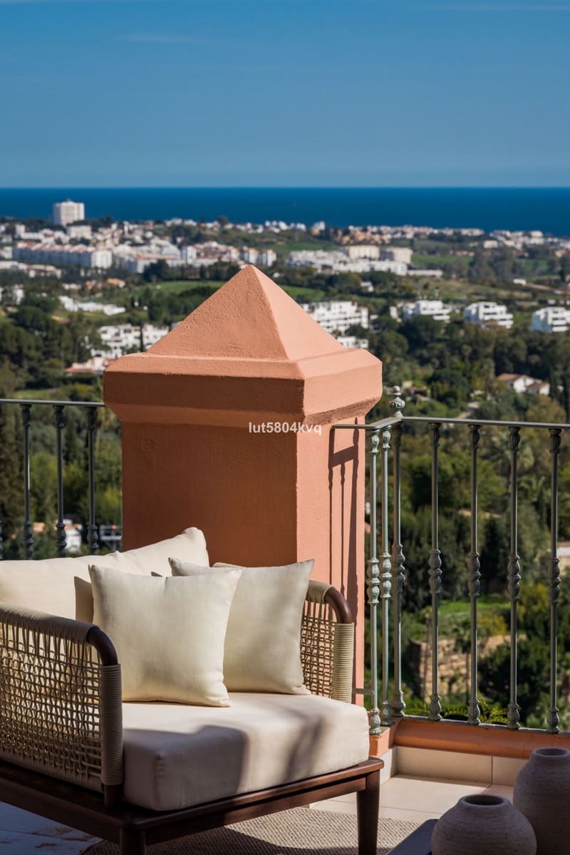 4 slaapkamer Appartement te koop in La Quinta - € 1.295.000 (Ref: 9711185)