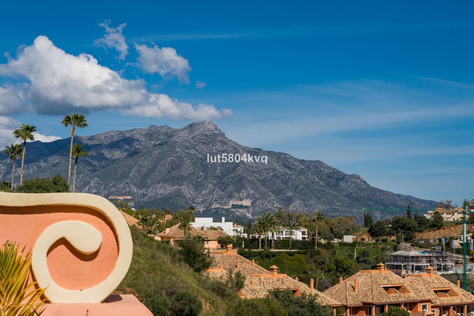 4 slaapkamer Appartement te koop in La Quinta - € 1.295.000 (Ref: 9711185)