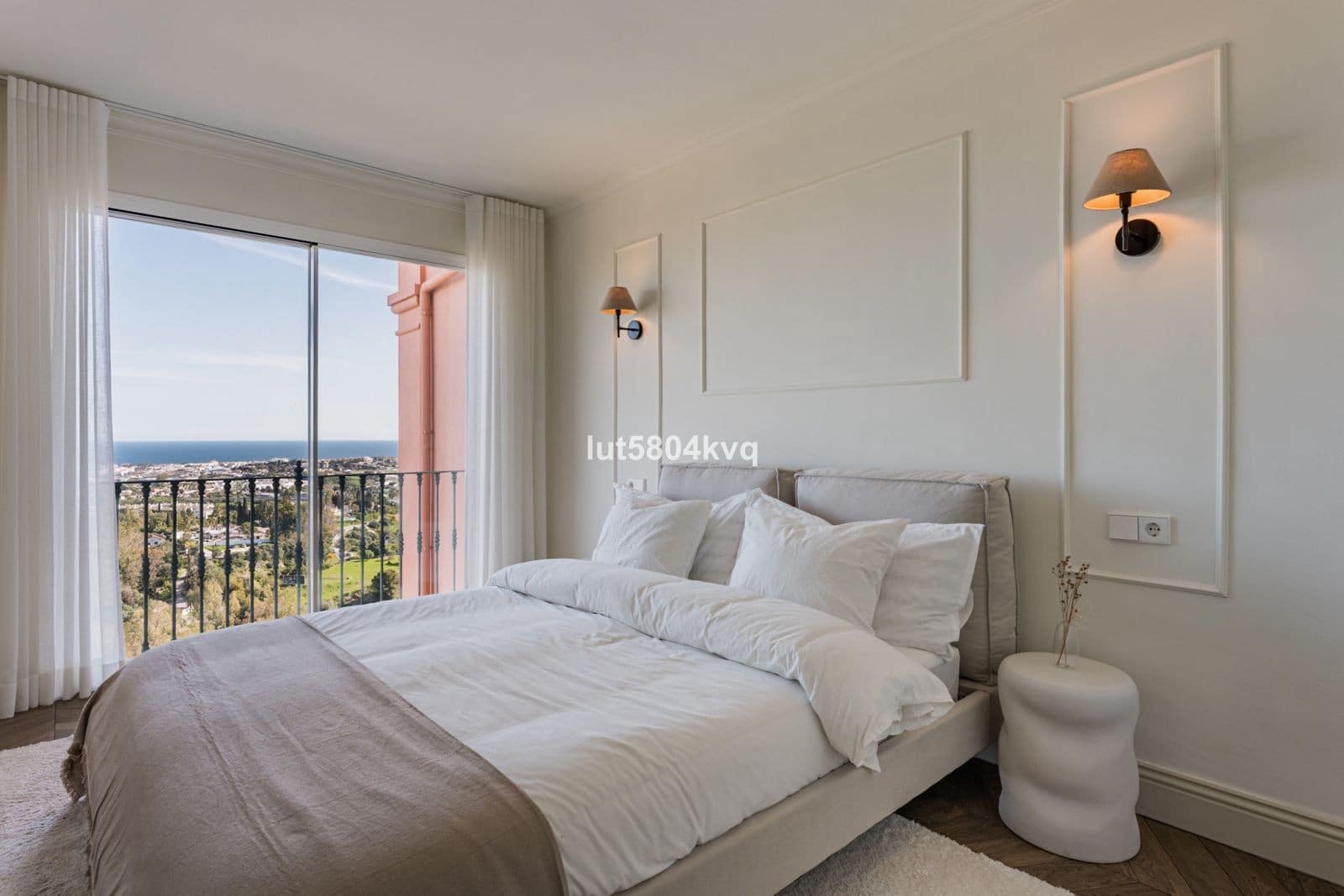 4 sypialnia Apartament na sprzedaż w La Quinta - 1 295 000 € (Ref: 9711185)