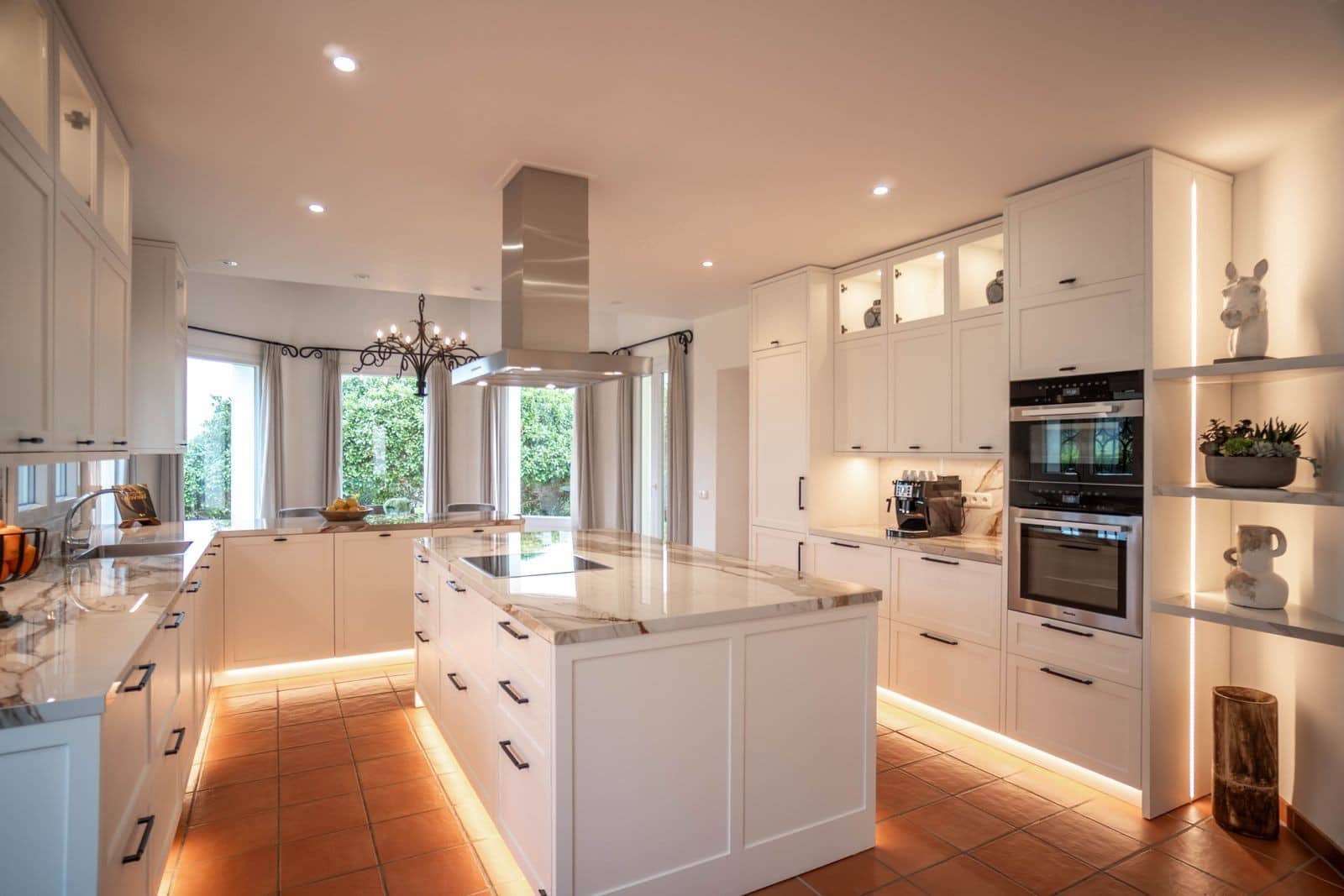 Chalet de 3 habitaciones en Sotogrande en venta con piscina garaje - 2.980.000 € (Ref: 9711189)