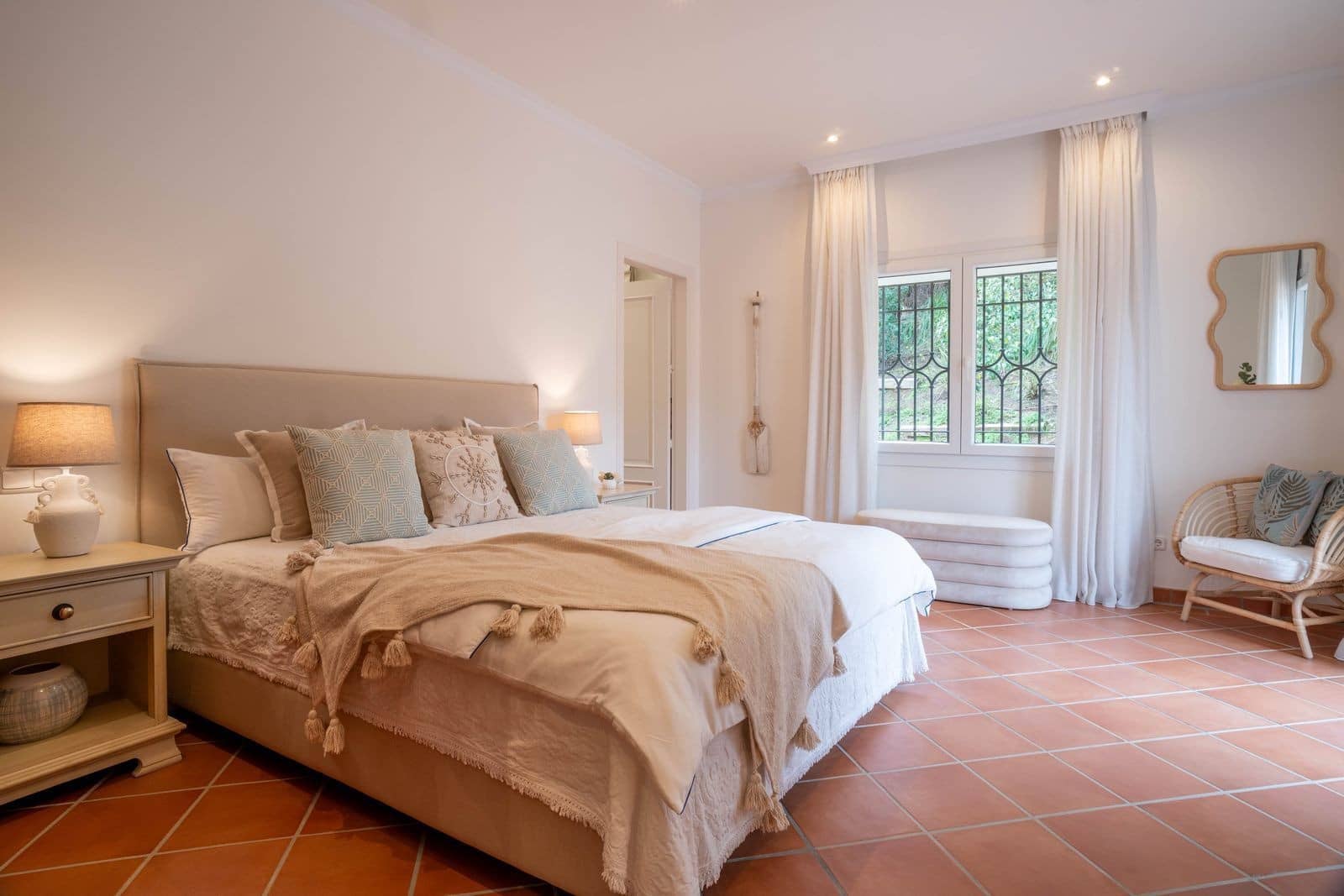 3 soverom Villa til salgs i Sotogrande med svømmebasseng garasje - € 2 980 000 (Ref: 9711189)