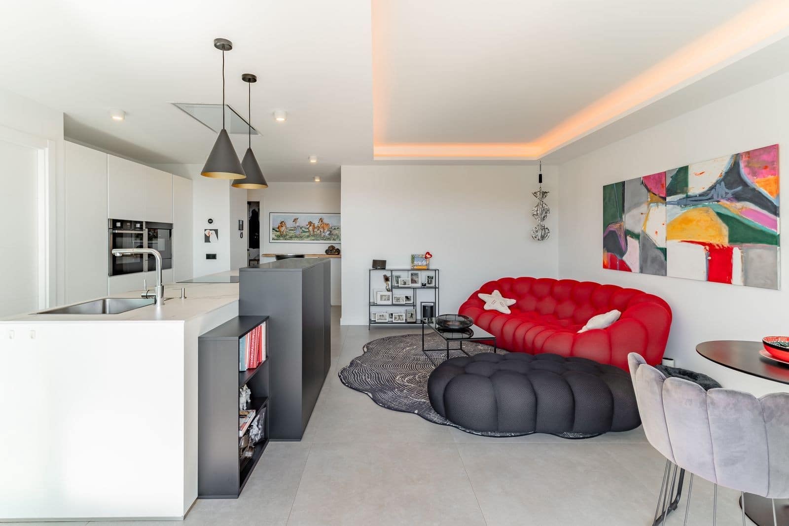 2 sovrum Takvåning till salu i Estepona med pool garage - 998 000 € (Ref: 9711195)