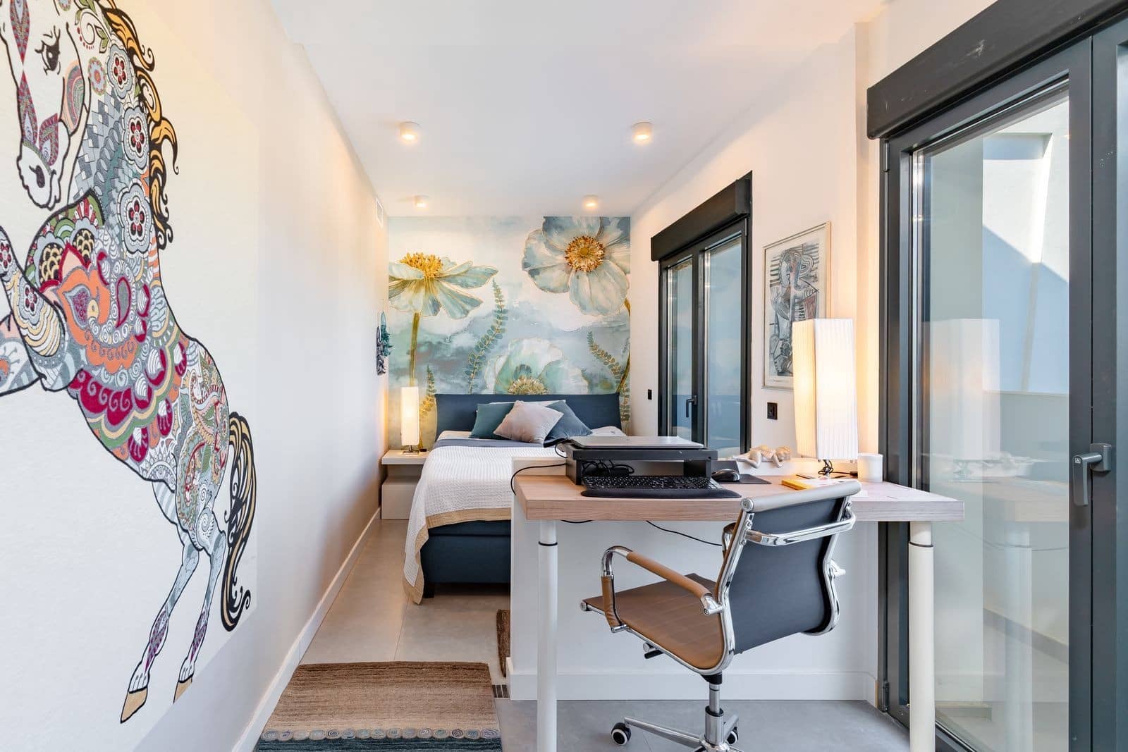 2 sovrum Takvåning till salu i Estepona med pool garage - 998 000 € (Ref: 9711195)