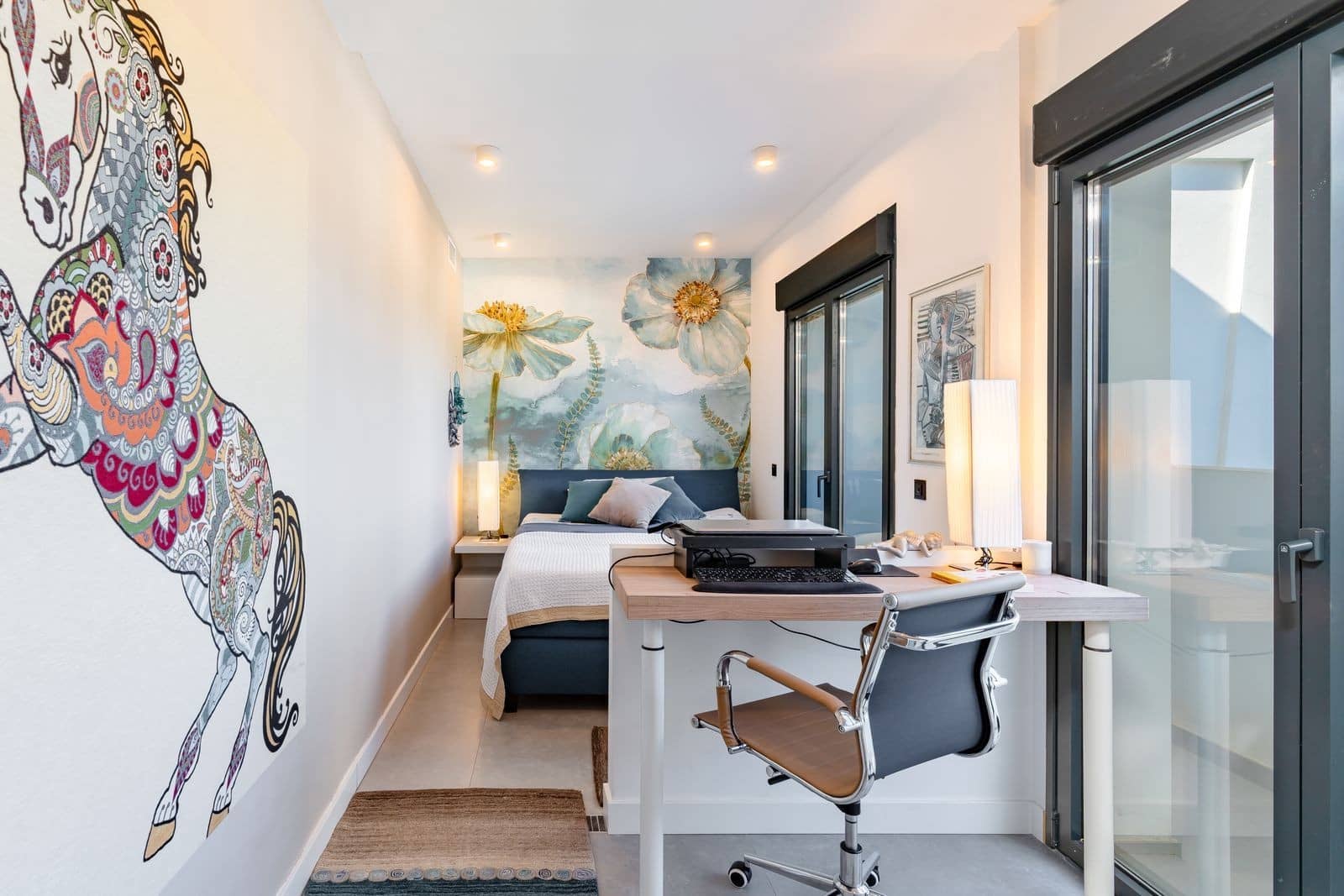 2 soverom Penthouse til salgs i Estepona med svømmebasseng garasje - € 998 000 (Ref: 9711195)