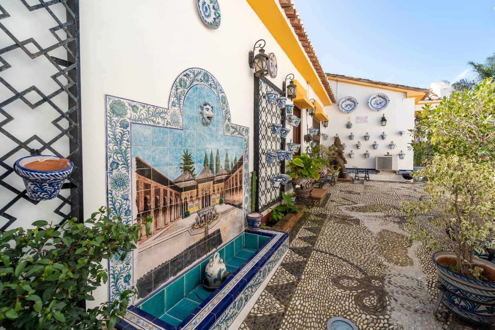 4 bedroom Villa for sale in Torremuelle with garage - € 1,390,000 (Ref: 9711196)