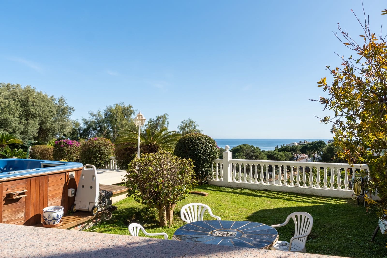 4 bedroom Villa for sale in Torremuelle with garage - € 1,390,000 (Ref: 9711196)