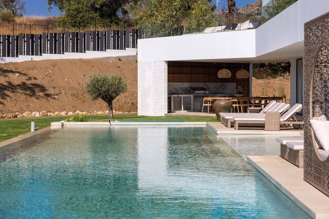 7 chambre Villa/Maison à vendre à Benalmádena avec piscine garage - 3 650 000 € (Ref: 9711197)