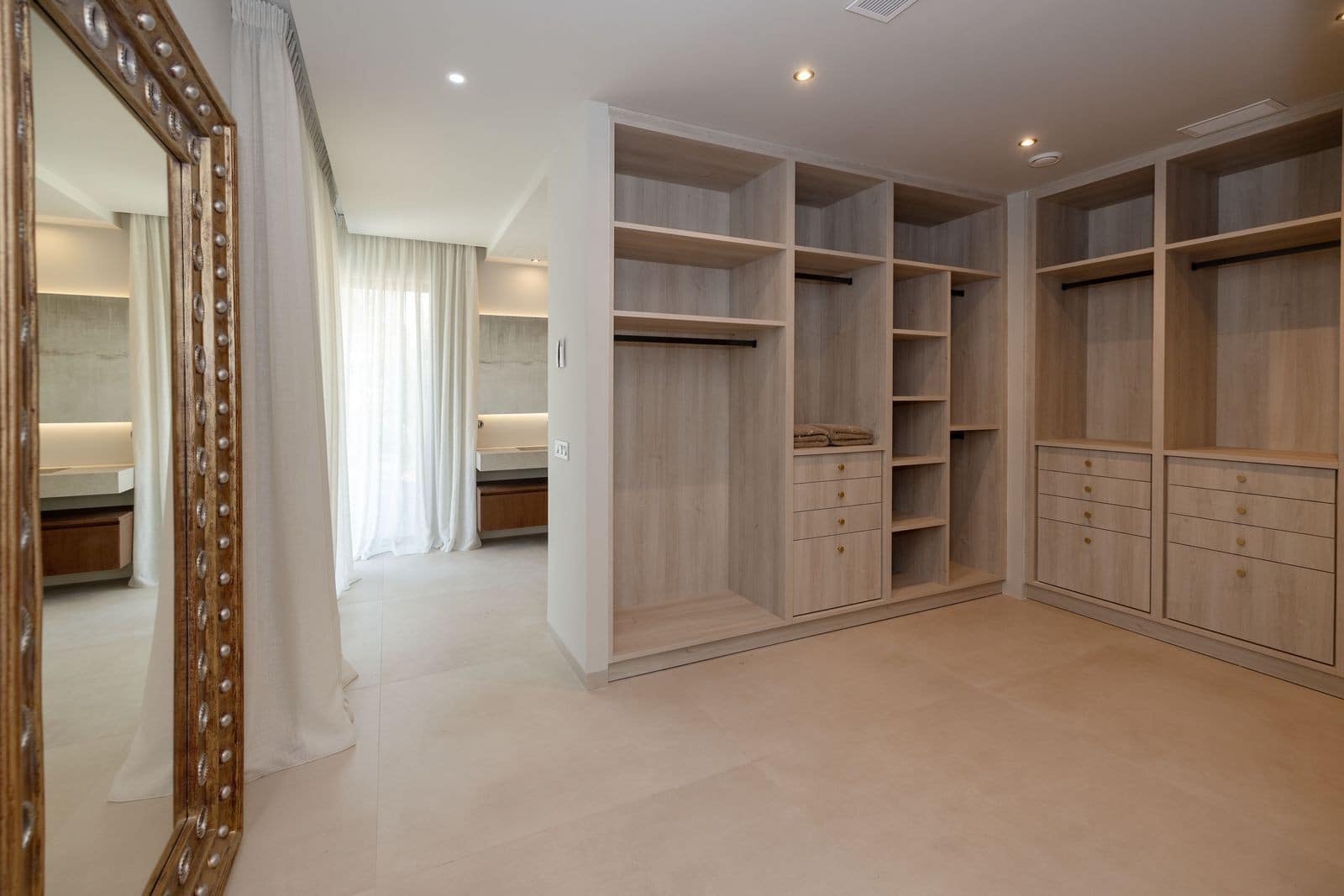 7 soveværelse Villa til salg i Benalmadena med swimmingpool garage - € 3.650.000 (Ref: 9711197)