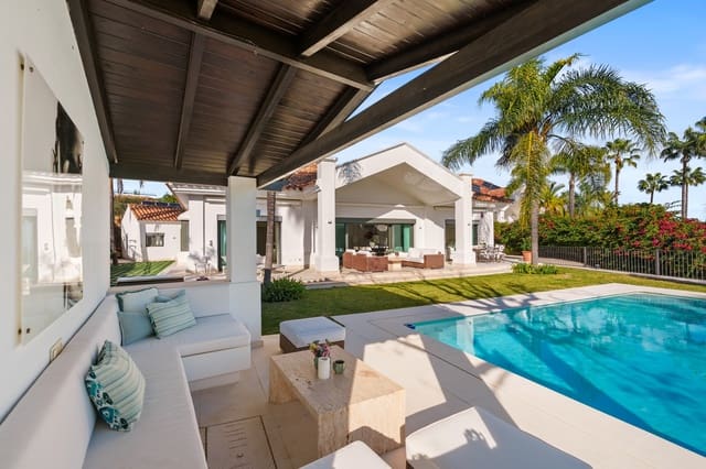 4 sypialnia Willa na sprzedaż w Marbella z basenem garażem - 4 390 000 € (Ref: 9714638)