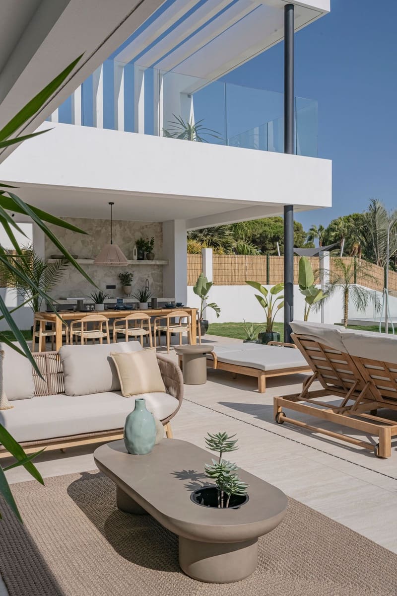 4 makuuhuone Huvila myytävänä paikassa Marbella mukana uima-altaan 
autotalli - 4 000 000 € (Ref: 9714639)