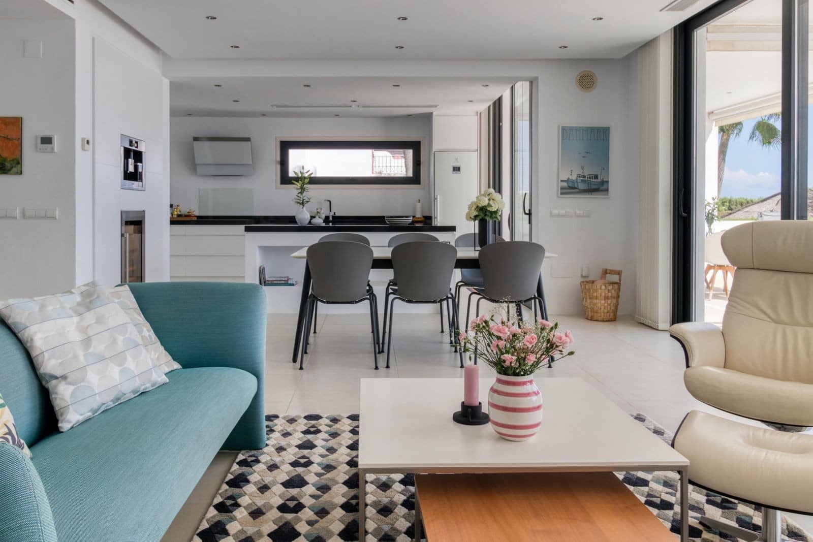 4 bedroom Villa for sale in La Cala de Mijas with pool garage - € 2,395,000 (Ref: 9719717)