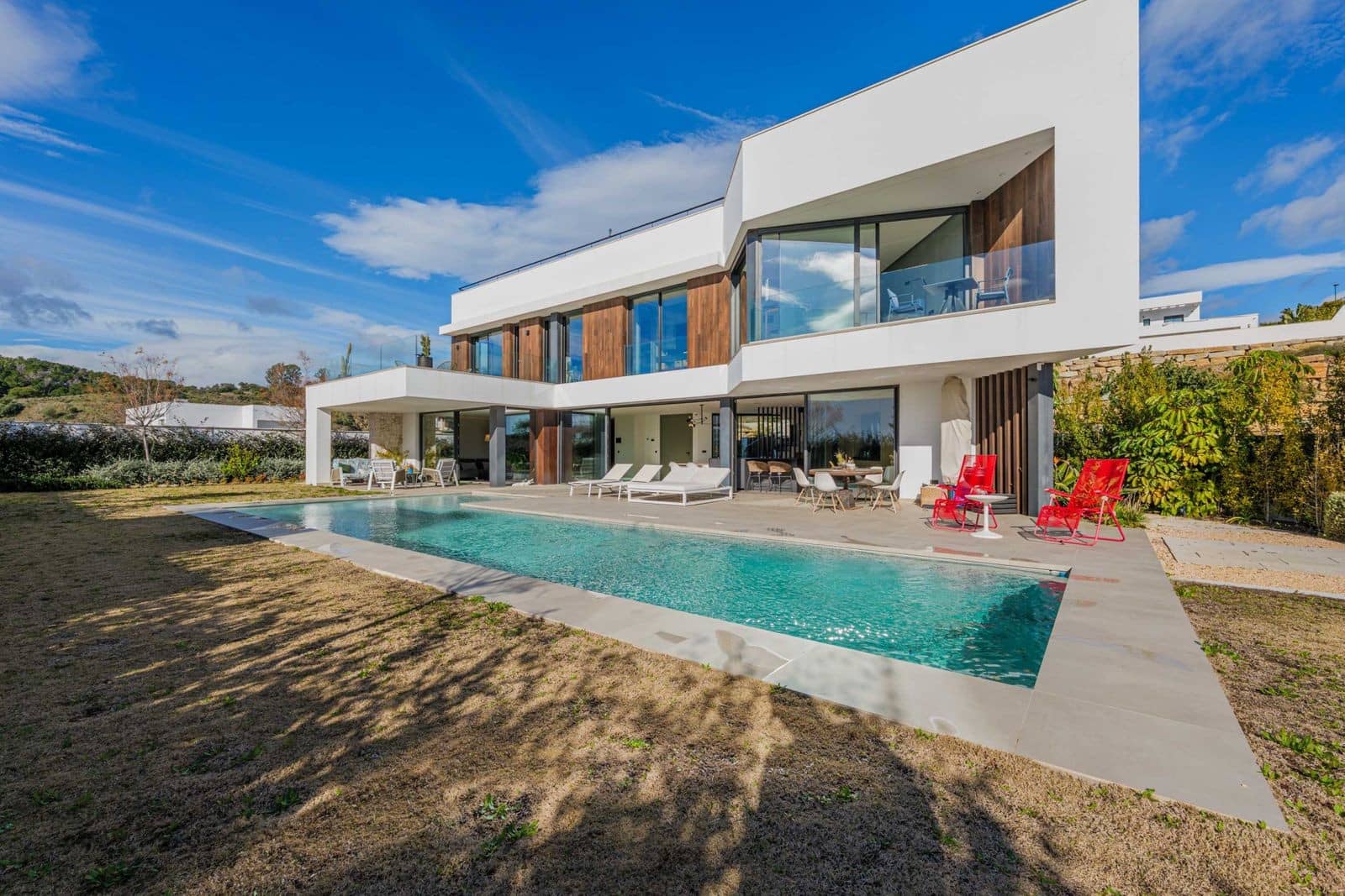 3 soveværelse Villa til salg i Malaga by med swimmingpool garage - € 3.000.000 (Ref: 9719718)