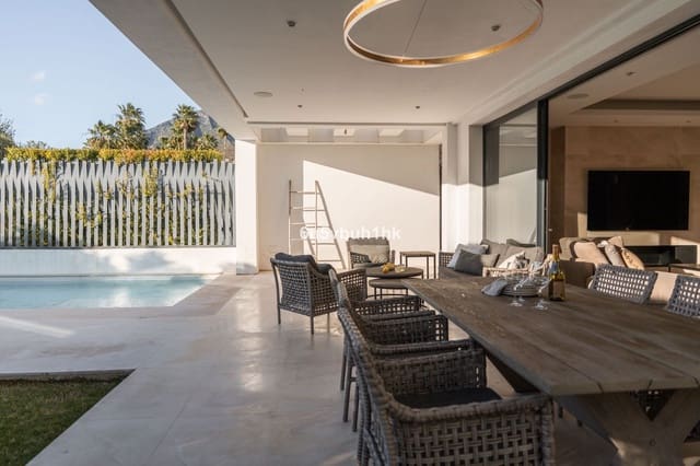 6 bedroom Villa for sale in Golden Mile, Marbella with pool garage - € 3,950,000 (Ref: 9719720)