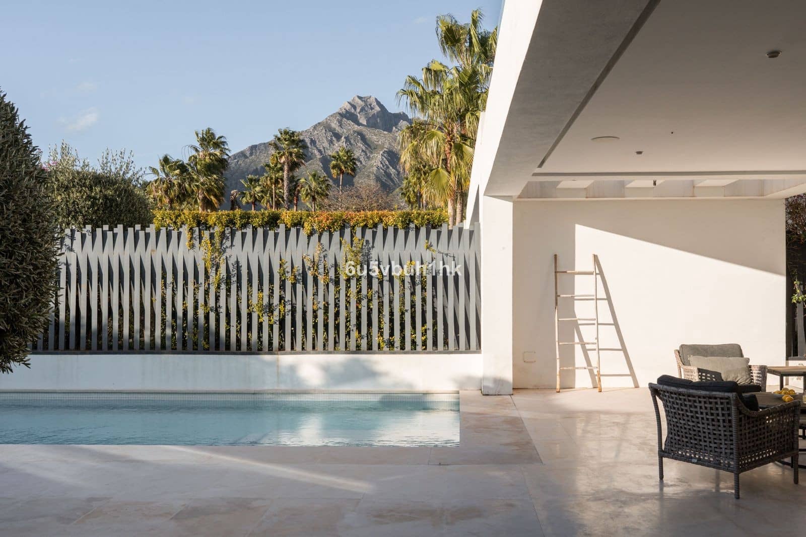 Chalet de 6 habitaciones en Golden Mile en venta con piscina garaje - 3.950.000 € (Ref: 9719720)