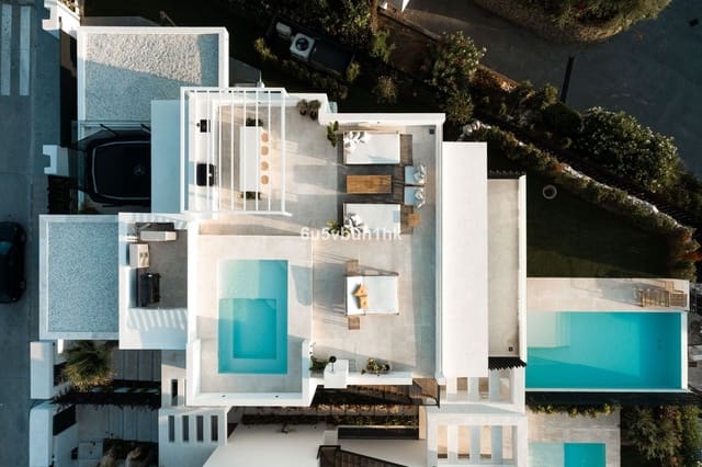 6 soverom Villa til salgs i Golden Mile, Marbella med svømmebasseng garasje - € 3 950 000 (Ref: 9719720)