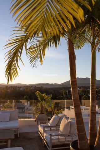6 soverom Villa til salgs i Golden Mile, Marbella med svømmebasseng garasje - € 3 950 000 (Ref: 9719720)