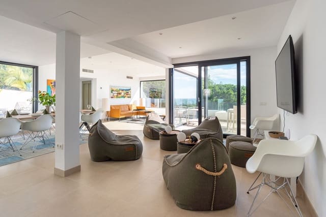 Chalet de 6 habitaciones en La Cala de Mijas, Mijas en venta con piscina garaje - 2.100.000 € (Ref: 9721449)