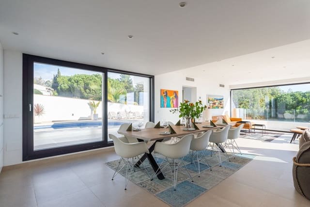 Chalet de 6 habitaciones en La Cala de Mijas, Mijas en venta con piscina garaje - 2.100.000 € (Ref: 9721449)