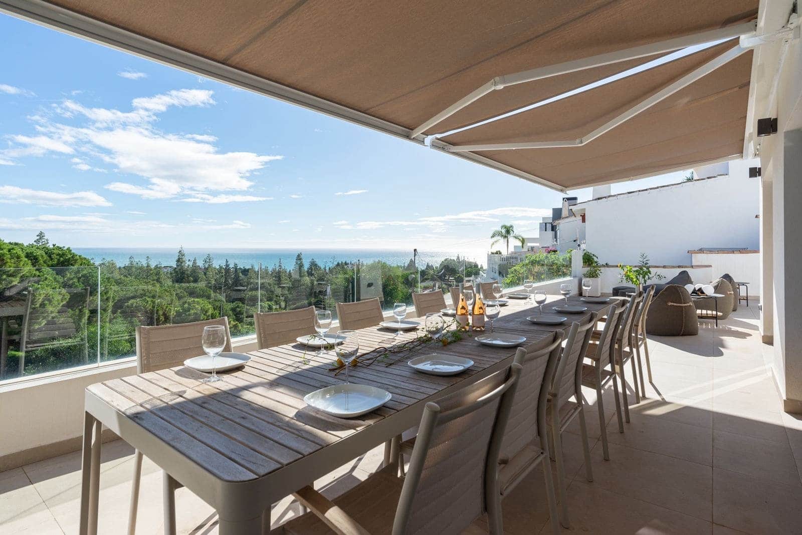 6 Zimmer Villa zu verkaufen in La Cala de Mijas mit Pool Garage - 2.100.000 € (Ref: 9721449)