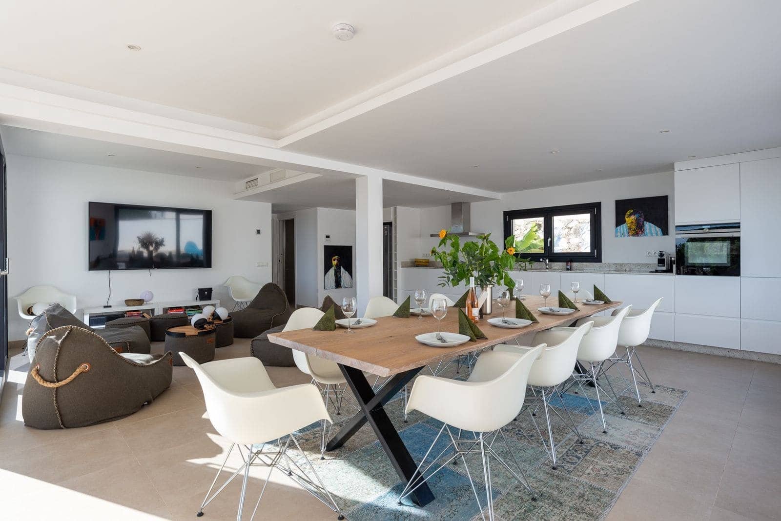6 bedroom Villa for sale in La Cala de Mijas with pool garage - € 2,100,000 (Ref: 9721449)