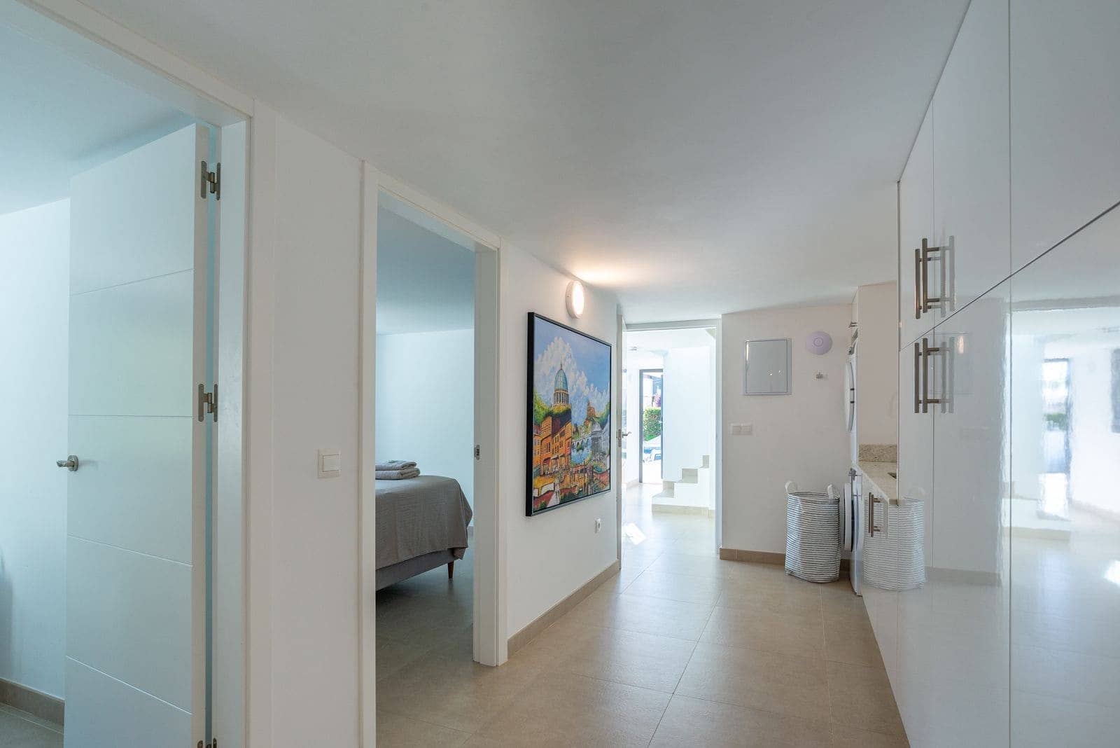 6 bedroom Villa for sale in La Cala de Mijas with pool garage - € 2,100,000 (Ref: 9721449)