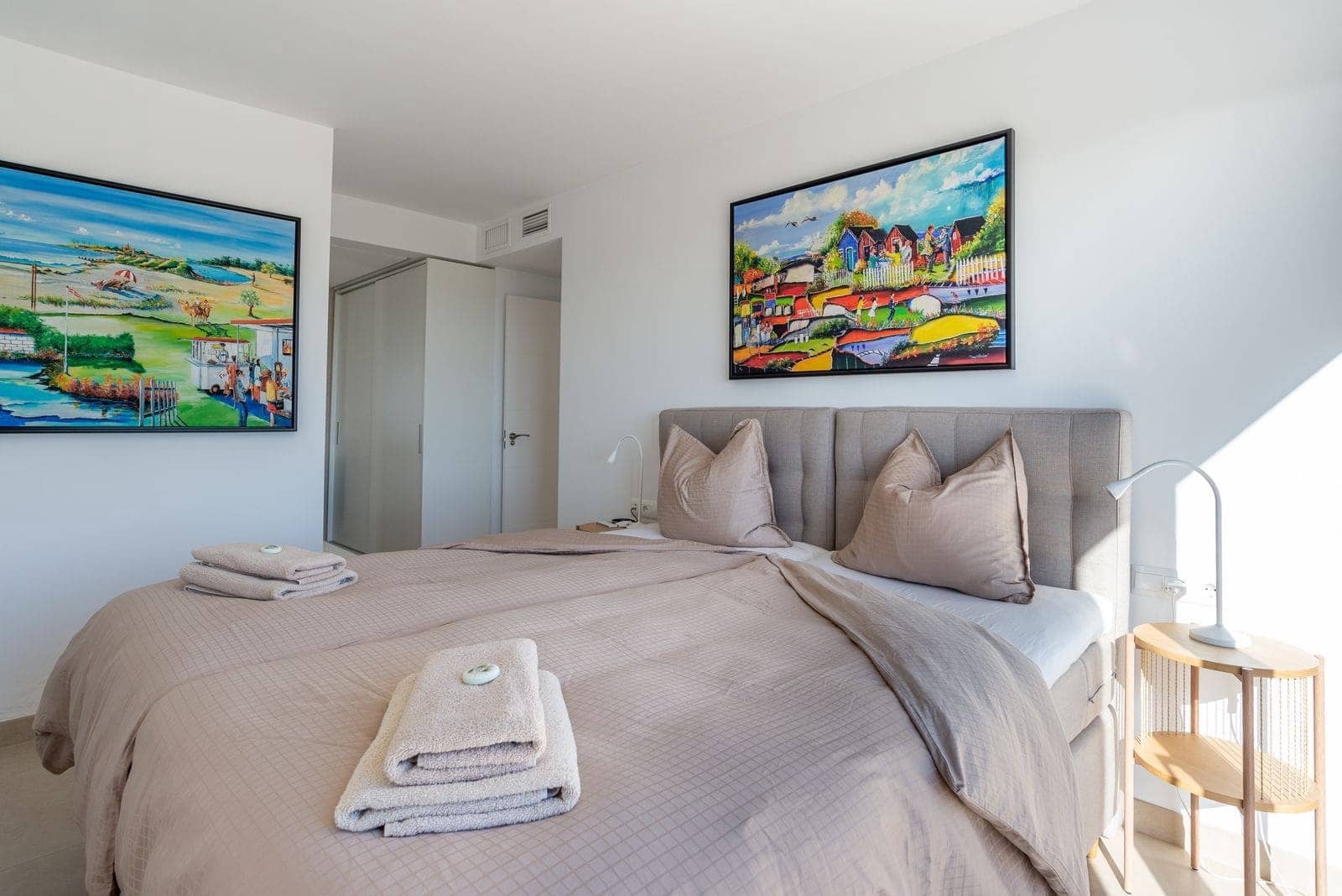 6 bedroom Villa for sale in La Cala de Mijas with pool garage - € 2,100,000 (Ref: 9721449)