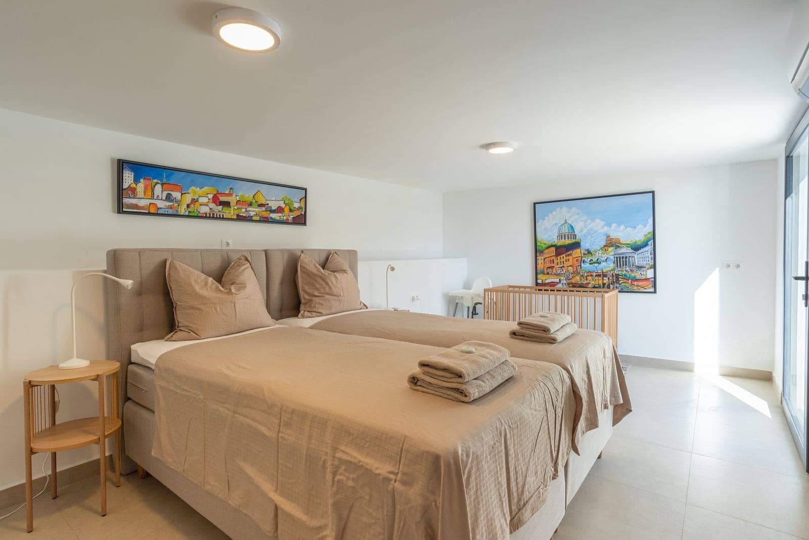 6 bedroom Villa for sale in La Cala de Mijas with pool garage - € 2,100,000 (Ref: 9721449)