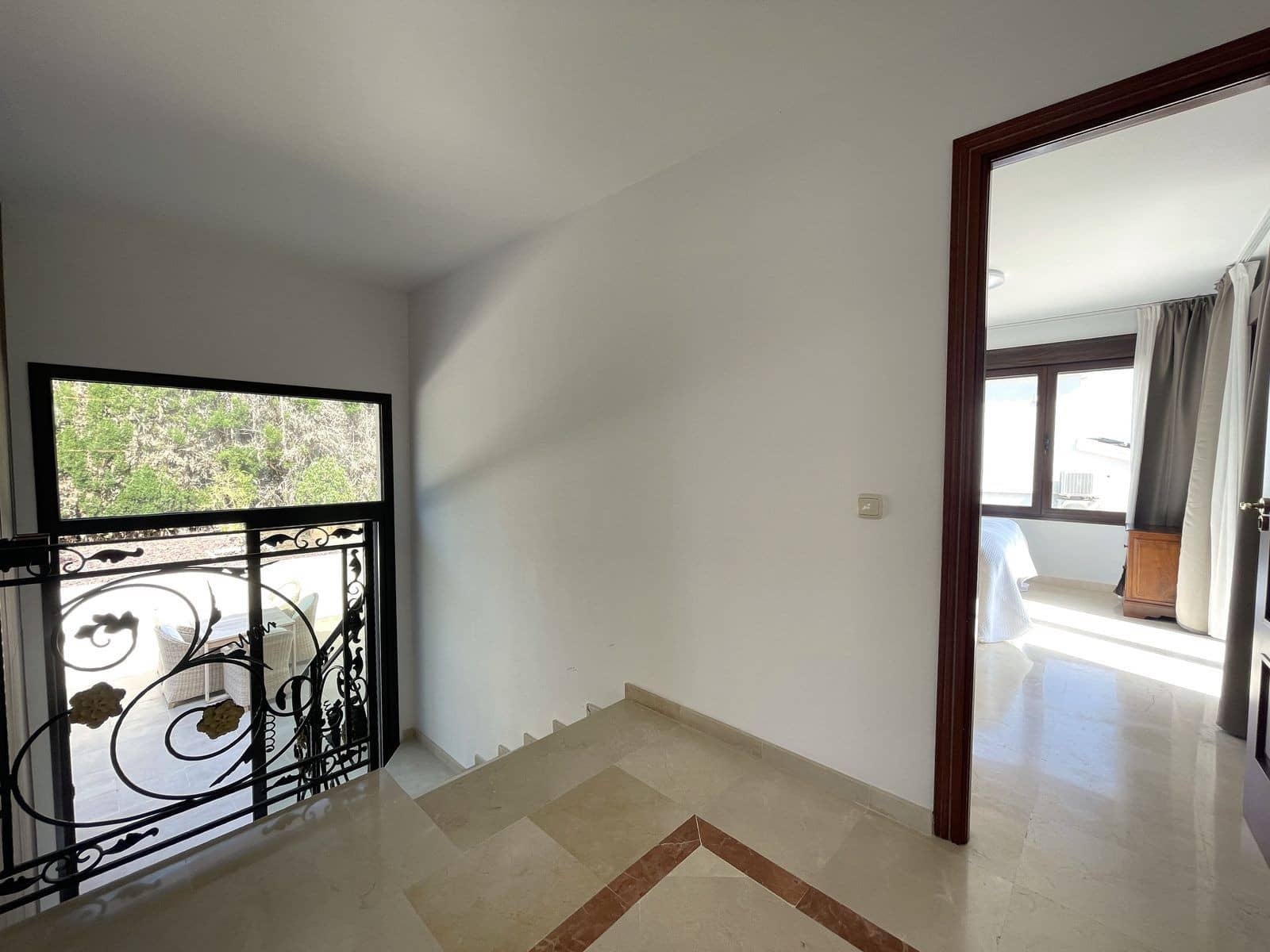5 bedroom Villa for sale in Riviera del Sol with pool garage - € 1,495,000 (Ref: 9721450)