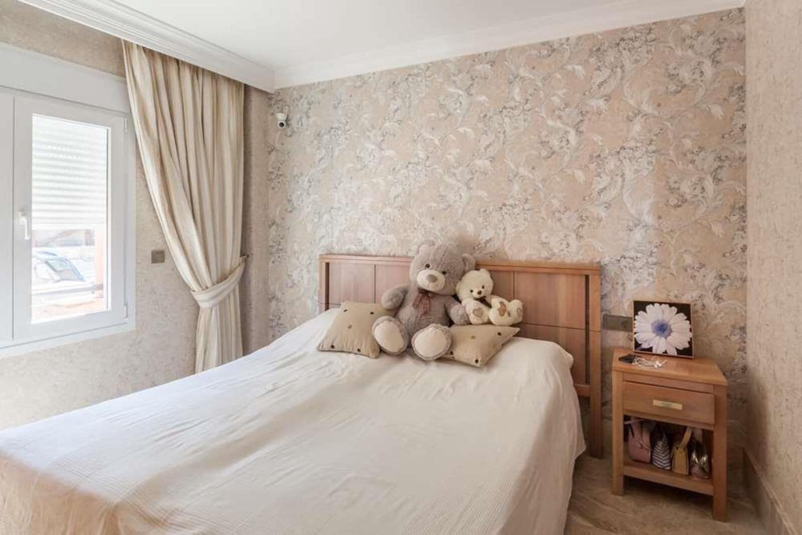 3 soverom Kjedet enebolig til salgs i Marbella med svømmebasseng garasje - € 1 000 000 (Ref: 9721451)