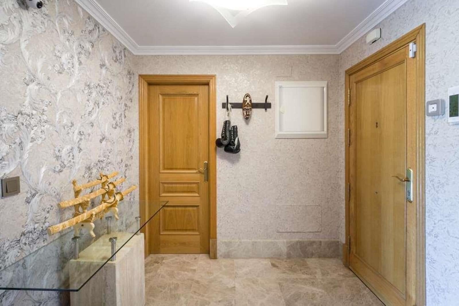 3 soverom Kjedet enebolig til salgs i Marbella med svømmebasseng garasje - € 1 000 000 (Ref: 9721451)