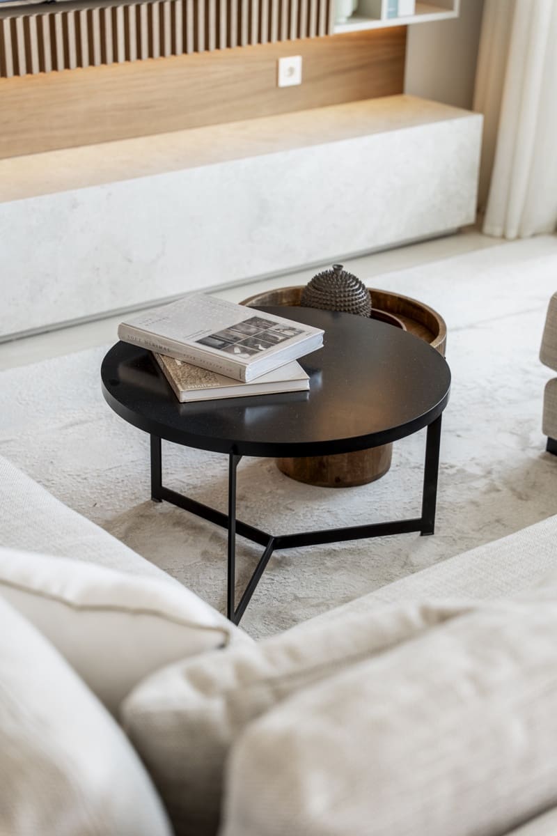 2 Zimmer Apartment zu verkaufen in Nueva Andalucia mit Pool Garage - 1.200.000 € (Ref: 9726465)