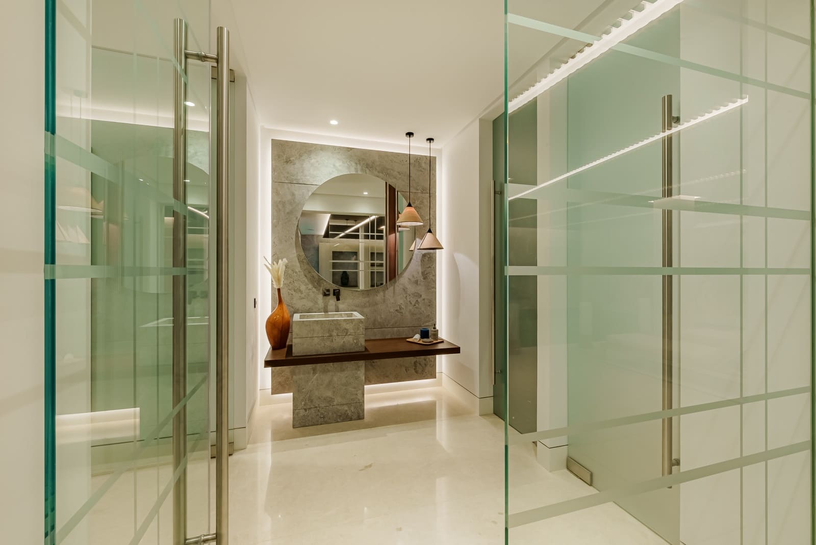 8 soveværelse Villa til salg i Benahavis med swimmingpool garage - € 18.650.000 (Ref: 9726466)