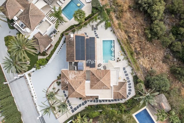 4 slaapkamer Villa te koop in Marbella met zwembad garage - € 4.100.000 (Ref: 9732002)