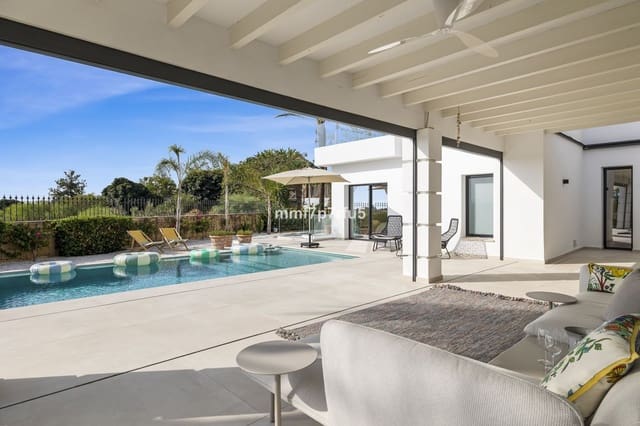 4 soveværelse Villa til salg i Marbella med swimmingpool garage - € 4.100.000 (Ref: 9732002)