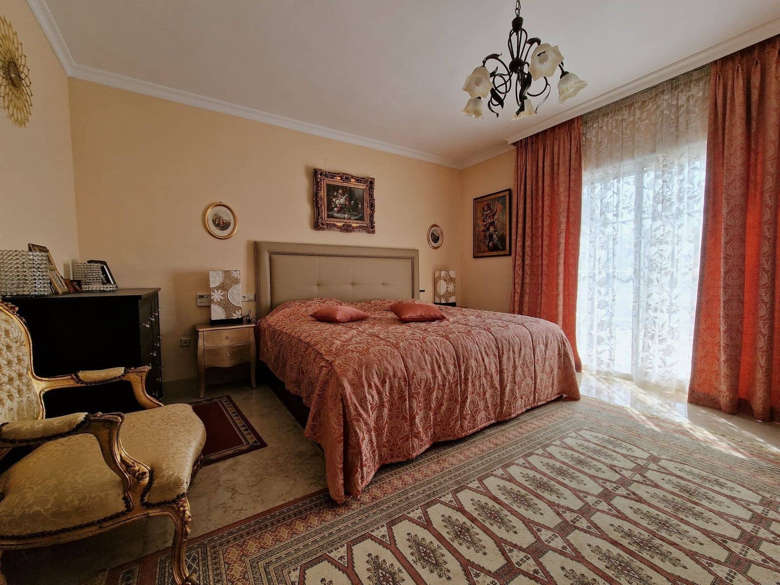 5 quarto Moradia para venda em Guadalmina com piscina garagem - 2 249 000 € (Ref: 9732005)