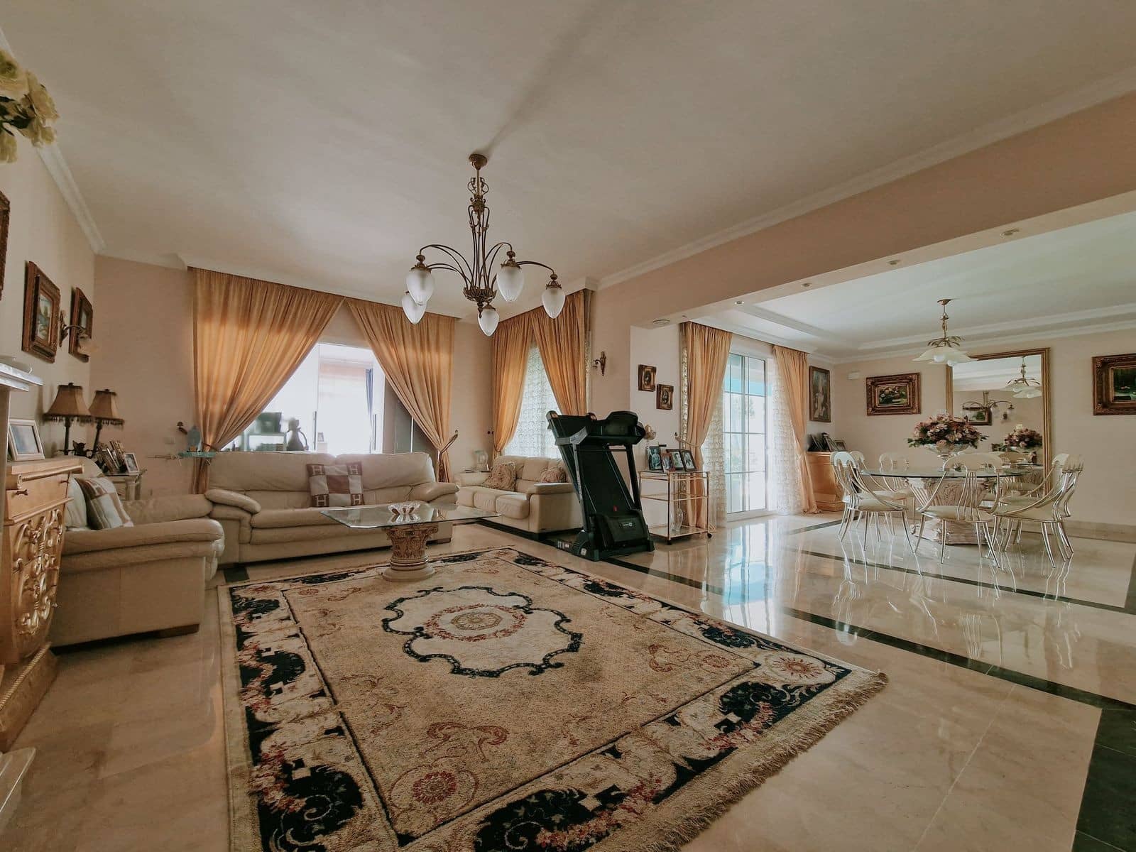 5 soveværelse Villa til salg i Guadalmina med swimmingpool garage - € 2.249.000 (Ref: 9732005)