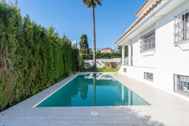 5 soverom Villa til salgs i El Paraiso, Estepona med svømmebasseng garasje - € 1 600 000 (Ref: 9732006)