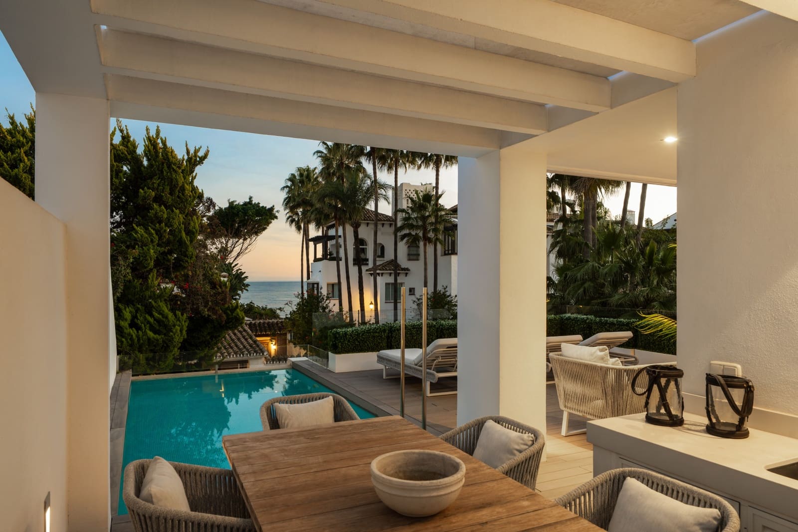 4 chambre Villa/Maison Semi-Mitoyenne à vendre à Marbella avec piscine garage - 10 900 000 € (Ref: 9735484)