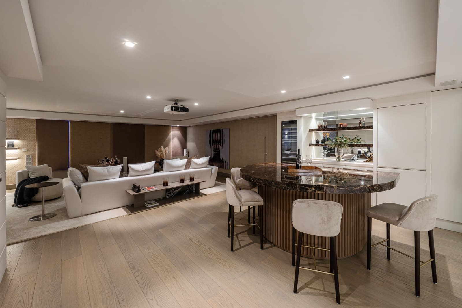 4 chambre Villa/Maison Semi-Mitoyenne à vendre à Marbella avec piscine garage - 10 900 000 € (Ref: 9735484)