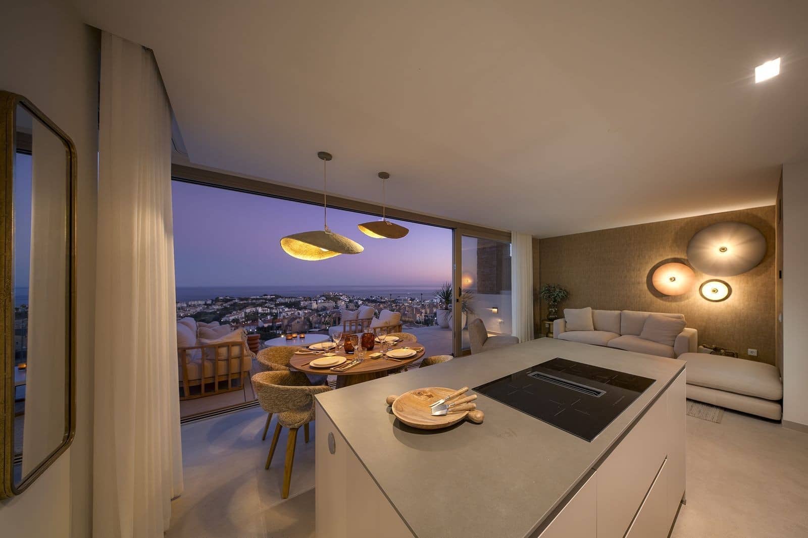 2 sypialnia Penthouse na sprzedaż w La Cala de Mijas z basenem garażem - 915 000 € (Ref: 9735485)