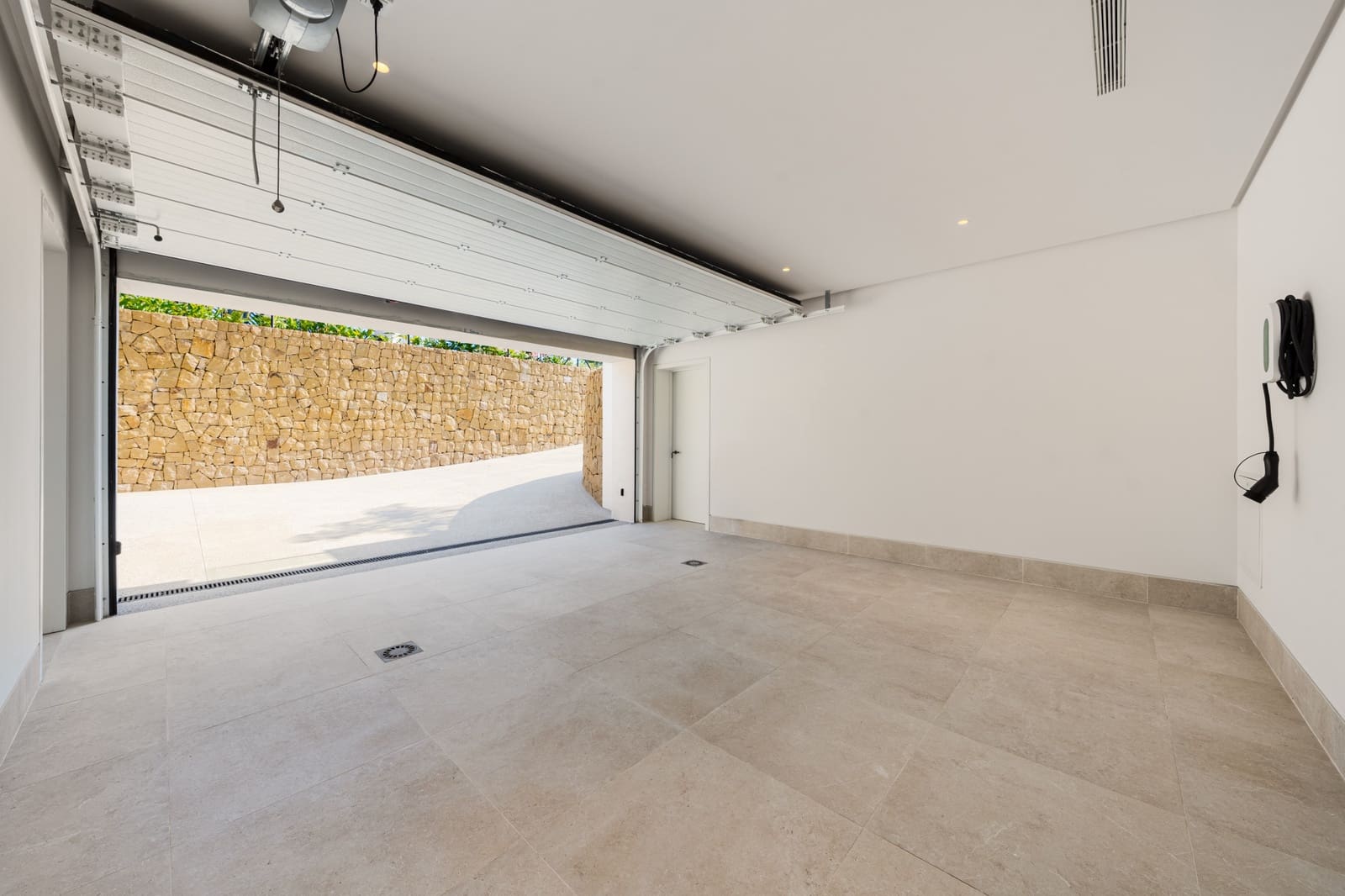 5 chambre Villa/Maison à vendre à Marbella avec piscine garage - 14 995 000 € (Ref: 9735486)