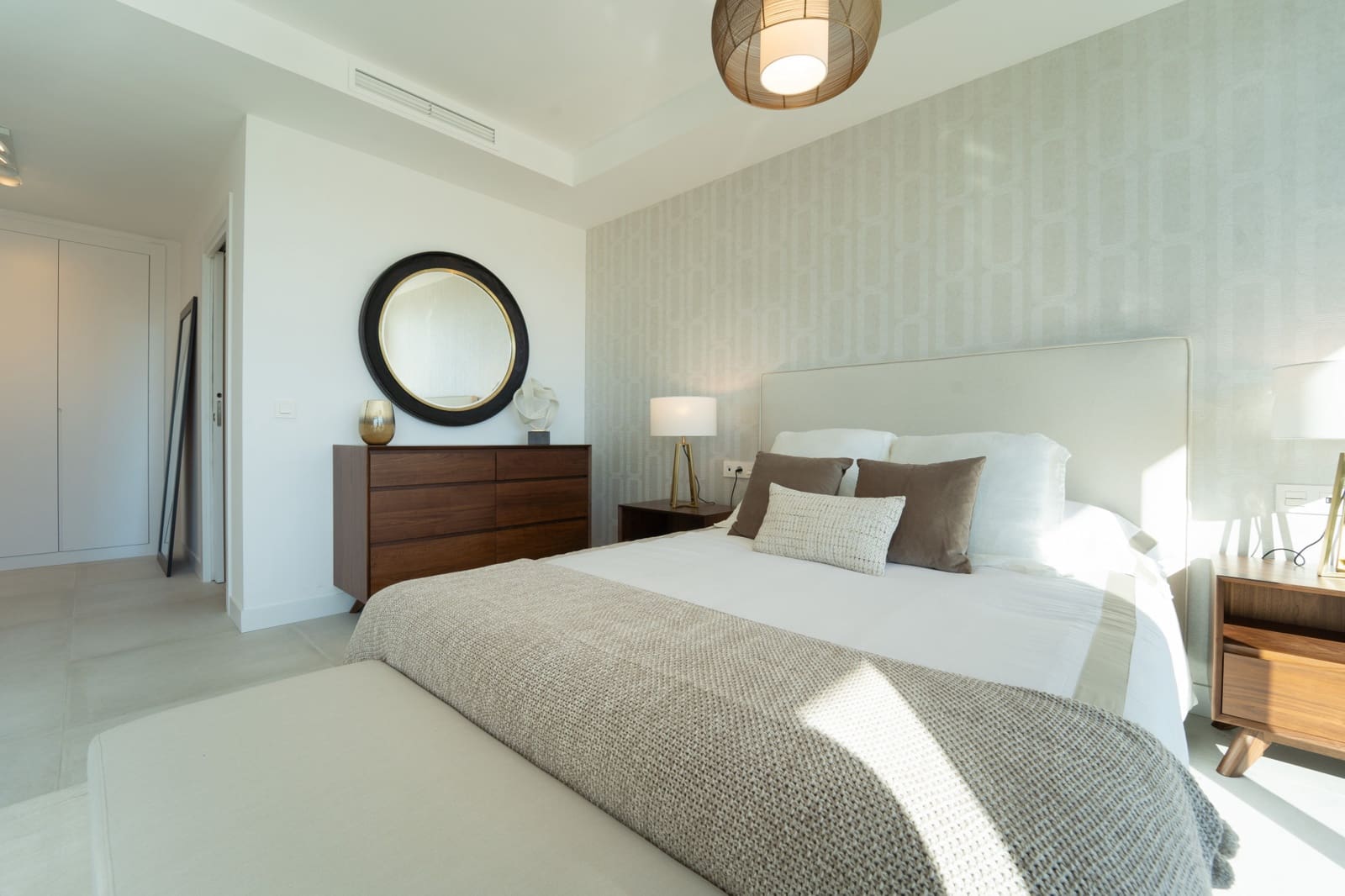 Pareado de 4 habitaciones en El Chaparral en venta con piscina garaje - 839.000 € (Ref: 9745247)