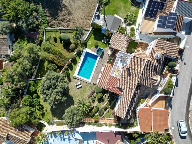 4 sypialnia Willa na sprzedaż w Torremuelle, Benalmádena z garażem - 1 390 000 € (Ref: 9747771)