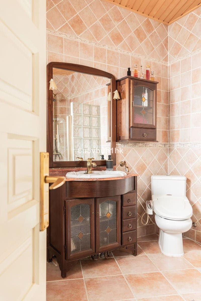 4 soveværelse Villa til salg i Fuengirola med swimmingpool garage - € 1.295.000 (Ref: 9751902)