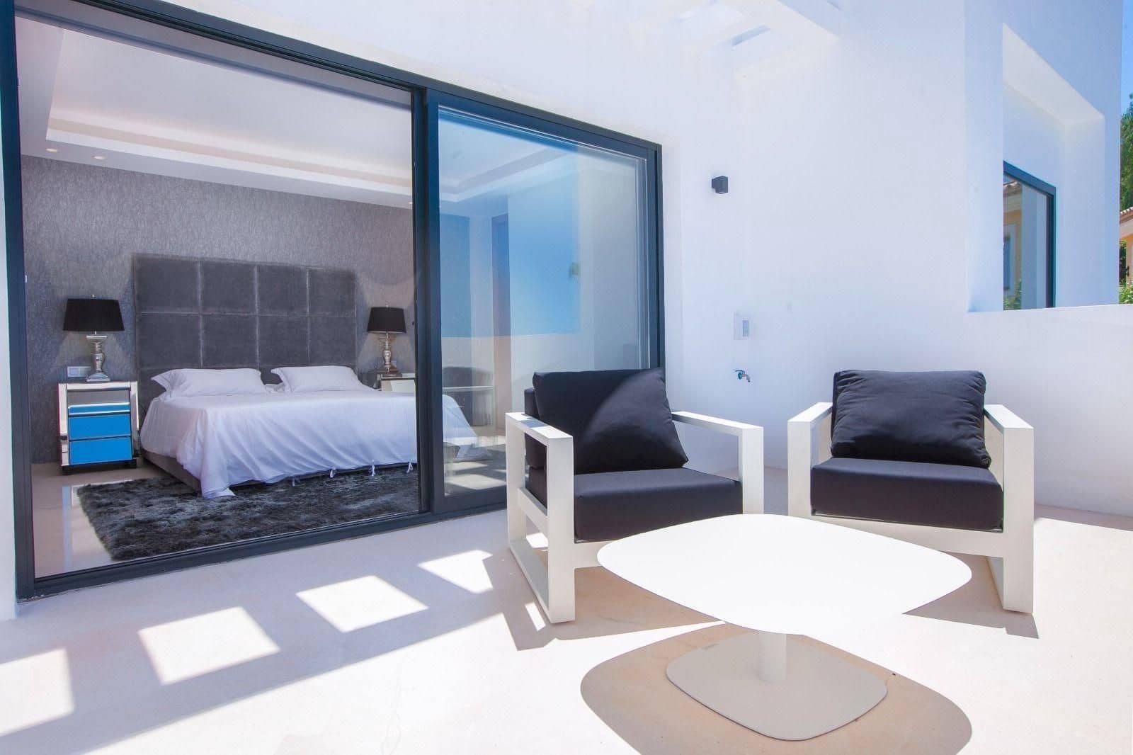 6 sovrum Villa till salu i Marbella med pool garage - 2 500 000 € (Ref: 9751903)