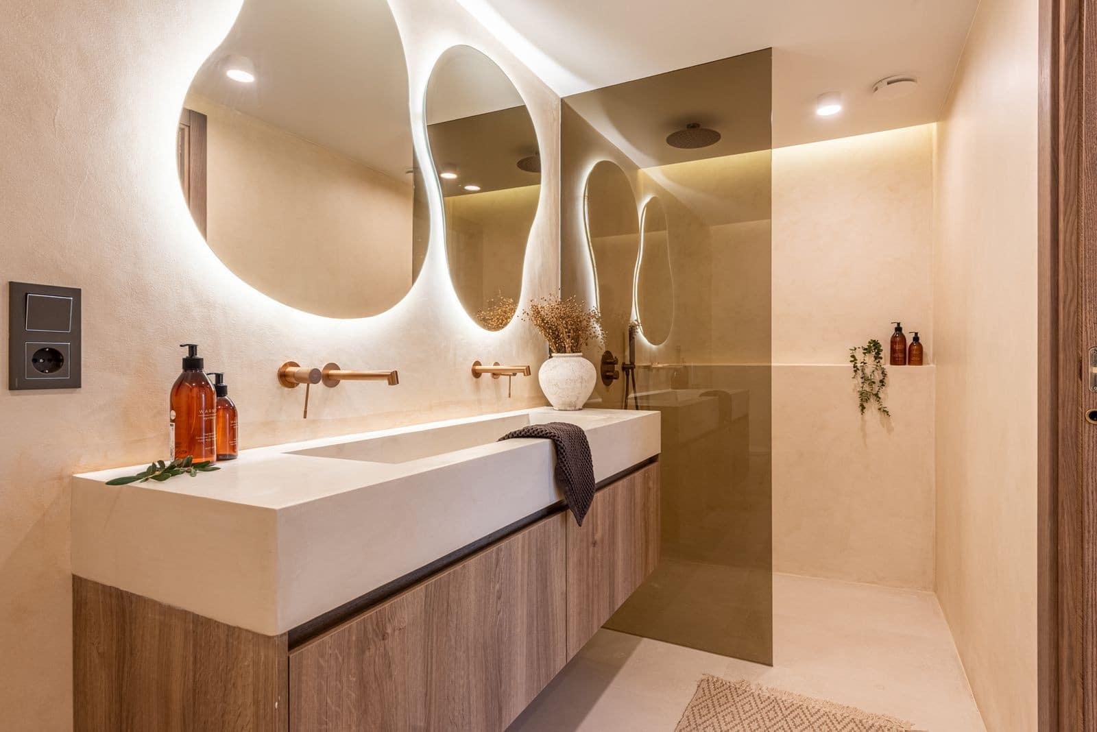 4 chambre Maison de Ville à vendre à Marbella avec piscine garage - 2 495 000 € (Ref: 9751905)