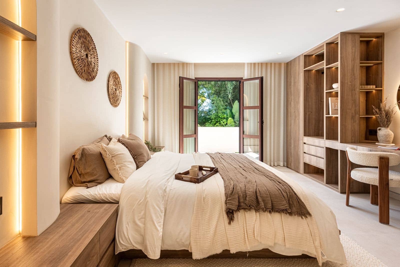 4 chambre Maison de Ville à vendre à Marbella avec piscine garage - 2 495 000 € (Ref: 9751905)