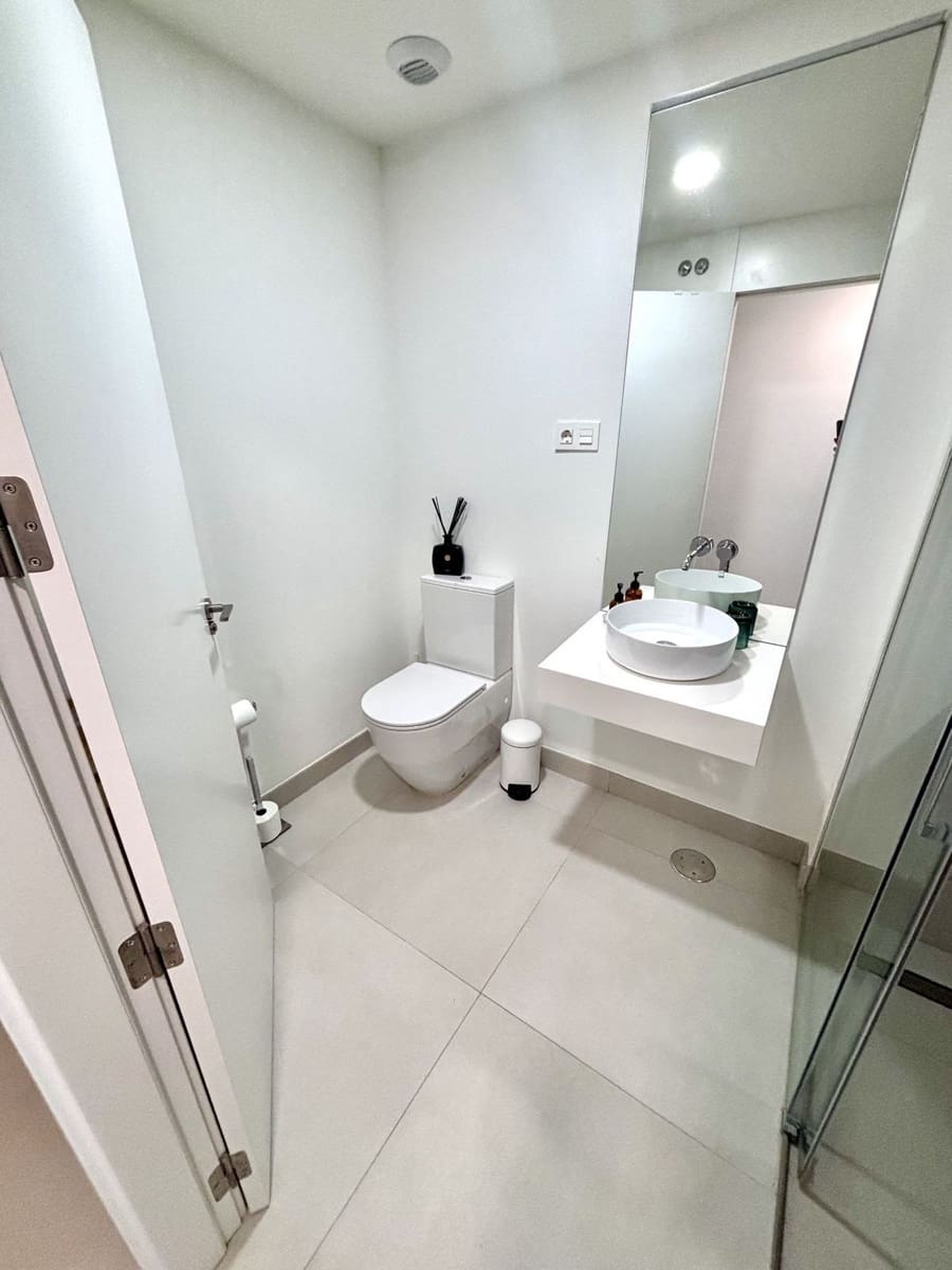 3 soveværelse Lejlighed til salg i La Cala de Mijas med swimmingpool garage - € 925.000 (Ref: 9751907)